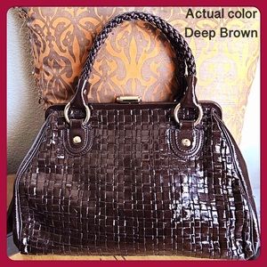 ✨Elliott Lucca Woven Leather Frame Satchel✨